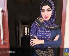 Tiara Dewi Unggah Aktivitas Ngaji, Netizen: tuh mau Copot - JPNN.com