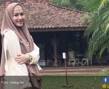 Lyra Virna Menyesal Salah Memilih Travel Umrah - JPNN.com