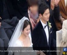 Ciuman Malu-Malu SongSong Couple di Atas Altar - JPNN.com