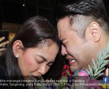 Menangis, Bunga Jelitha Nyaris tak Mau Pulang ke Indonesia - JPNN.com