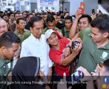 Approval Rating Jokowi Tetap Tinggi Meski Isu Negatif Menyerang Tanpa Henti - JPNN.com