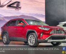 Sosok Toyota RAV4 Generasi Kelima Gagah dan Berotot - JPNN.com