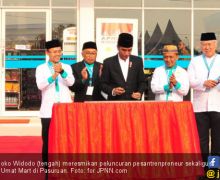 Jokowi: Pesantren di Indonesia Harus ada Umat Mart - JPNN.com