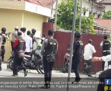 Serangan ke Mapolda Riau Dipimpin oleh Pak Ngah - JPNN.com