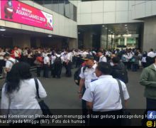 Gedung Terbakar, Ruang Pegawai Kemenhub Digeser ke 3 Lokasi - JPNN.com