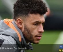 Aduh! Oxlade Chamberlain Absen Bela Liverpool Satu Musim - JPNN.com