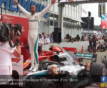F1 Jerman: Cuaca Galau, Hamilton Menang dan Vettel Sial - JPNN.com