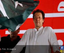 Dilindungi Rakyat, Eks PM Pakistan Imran Khan Tak Jadi Ditangkap Polisi - JPNN.com