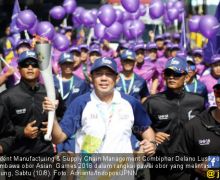 Bos dan Karyawan Combiphar Ramaikan Torch Relay Asian Games - JPNN.com