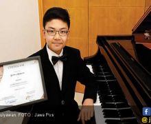 Keseruan Brahms Mulyawan jadi Anggota Termuda Orkestra GBN - JPNN.com