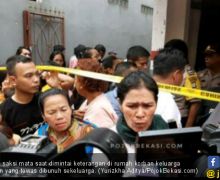 Polisi Buka Paksa Rumah Pembunuhan Satu Keluarga di Bekasi - JPNN.com