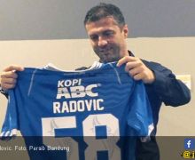 Miljan Radovic Mundur Melatih Persib Bandung - JPNN.com