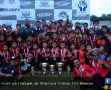 FU15 dan PS Manado Raih Juara HUT Kelima Bina Sentra - JPNN.com