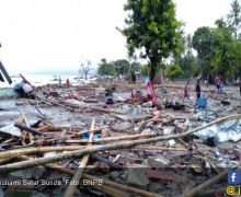Jumlah Korban Tsunami Selat Sunda Mendekati Gempa NTB - JPNN.com