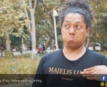 Arie Kriting Keranjingan Twitter, Indah Permatasari: Dipanggil 10 Kali Enggak Akan Menengok, Kecuali - JPNN.com