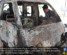 Keterangan Saksi Mata Kasus Teror Bakar Mobil di Grobogan, Sampai Kapan? - JPNN.com