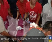 Pelaku Pembantaian Satu Keluarga Masih Berkeliaran Bawa Parang - JPNN.com