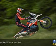 KTM 790 Adventure R Rally Siap Merayap ke Perbukitan - JPNN.com