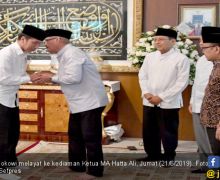 Jokowi Takziah ke Kediaman Ketua MA - JPNN.com