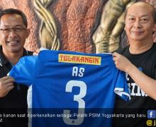 Aji Santoso Resmi Jadi Pelatih PSIM Yogyakarta - JPNN.com