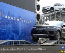 Range Rover Evoque Terbaru Punya Teknologi Kap Mesin Transparan - JPNN.com