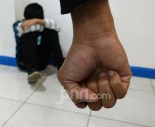 Viral, Ayah Siksa Anak Tiri Karena tidak Bisa Kerjakan Tugas Sekolah - JPNN.com