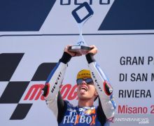 Moto2 San Marino: Fernandez Menangi Duel dengan Giannantonio, Dimas Ekky Masih Absen - JPNN.com