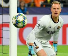 Kiper Barcelona Ter Stegen Cedera Lutut & Harus Dioperasi - JPNN.com