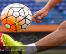 Madura United vs Bhayangkara FC Imbang, Persebaya Tetap di Puncak Klasemen - JPNN.com
