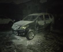 Cerita Saksi Mata Soal Pembakar Mobil di Depan Kantor Polisi, Oh Ternyata… - JPNN.com