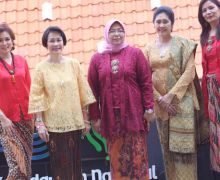 Rumpi Kebaya Ajak Milenial Kenali Busana Tradisional - JPNN.com