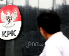 KPK Periksa Mantan Kalapas Sukamiskin Surung Pasaribu - JPNN.com