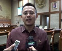 Anggota DPR Mufti Anam Dukung BPKP Audit Kerja Sama Garuda dan Sriwijaya - JPNN.com