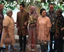 Mantan Jaksa Chuck Suryosumpeno Semringah Bisa Hadiri Pernikahan Putranya - JPNN.com