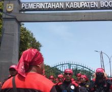 Serikat Pekerja Kabupaten Bogor Tuntut Upah Minimum Rp 8,5 Juta - JPNN.com