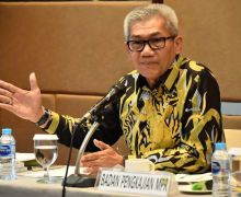 Lomba Karya Tulis Ilmiah MPR Buka Peluang Bagi Publik Berpikir Tentang Konstitusi Negara - JPNN.com