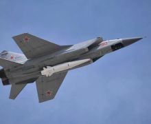 Rusia Bombardir Ukraina dari Laut dan Udara, Kehancuran di Mana-Mana - JPNN.com