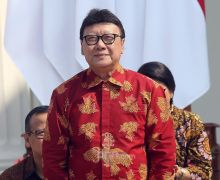 Jakarta Banjir, Menteri Tjahjo Ubah Kebijakan soal PNS - JPNN.com