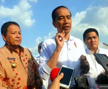 Jokowi: Alhamdulillah, Ini Jalan Tol Pertama di Kalimantan - JPNN.com