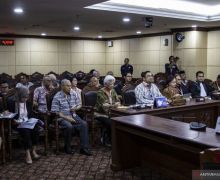 Nasihat Hakim Konstitusi Saldi Isra untuk Pimpinan KPK - JPNN.com