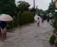 Butuh Pertolongan Saat Banjir Jakarta, Hubungi Siaga 112 - JPNN.com