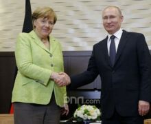 Bicarakan Krisis Timur Tengah, Putin Undang Angela Merkel - JPNN.com