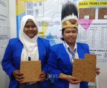 Bikin Rumah jadi Adem, 2 Siswi Papua Masuk Final ISPO 2020 - JPNN.com