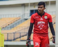Persib vs Madura United: Passos Siapkan Materi Khusus untuk Penjaga Gawang - JPNN.com