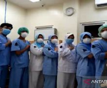 Pita Hitam di Lengan Para Perawat: Kami Penuh dengan Luka - JPNN.com