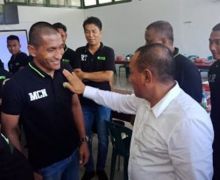 Pesepak Bola Ini Tertangkap Basah Mengedarkan Narkoba, Barang Bukti Lumayan Banyak - JPNN.com