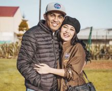 Mutia Ayu Berharap Bisa Bertemu Lagi dengan Mendiang Suami - JPNN.com