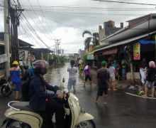 Badung dan Denpasar Dilanda Banjir-Longsor, 7 Warga Sempat Terjebak - JPNN.com