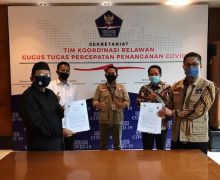 Relawan Gugus Tugas Covid-19 dan DPP IKA PMII Bekerja Sama Bangkitkan Perekonomian Warga - JPNN.com