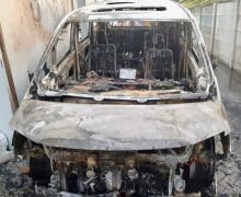 Penyidik Polsek Angkat Tangan, Pembakar Mobil Via Vallen Dipindahkan - JPNN.com